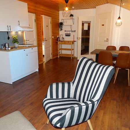 Botnia Hotel & Restaurant Kruunupyy Екстериор снимка