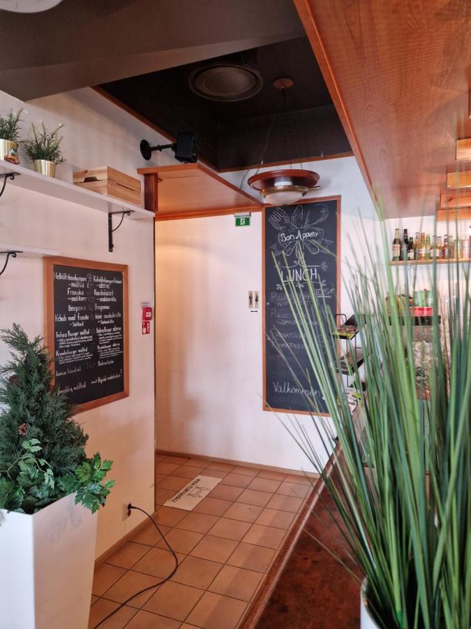 Botnia Hotel & Restaurant Kruunupyy Екстериор снимка