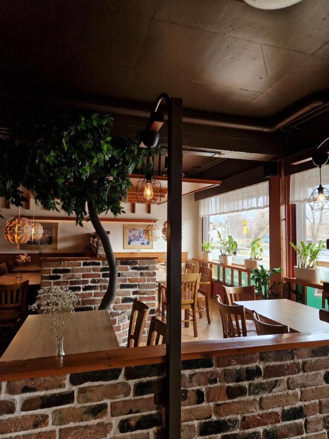 Botnia Hotel & Restaurant Kruunupyy Екстериор снимка