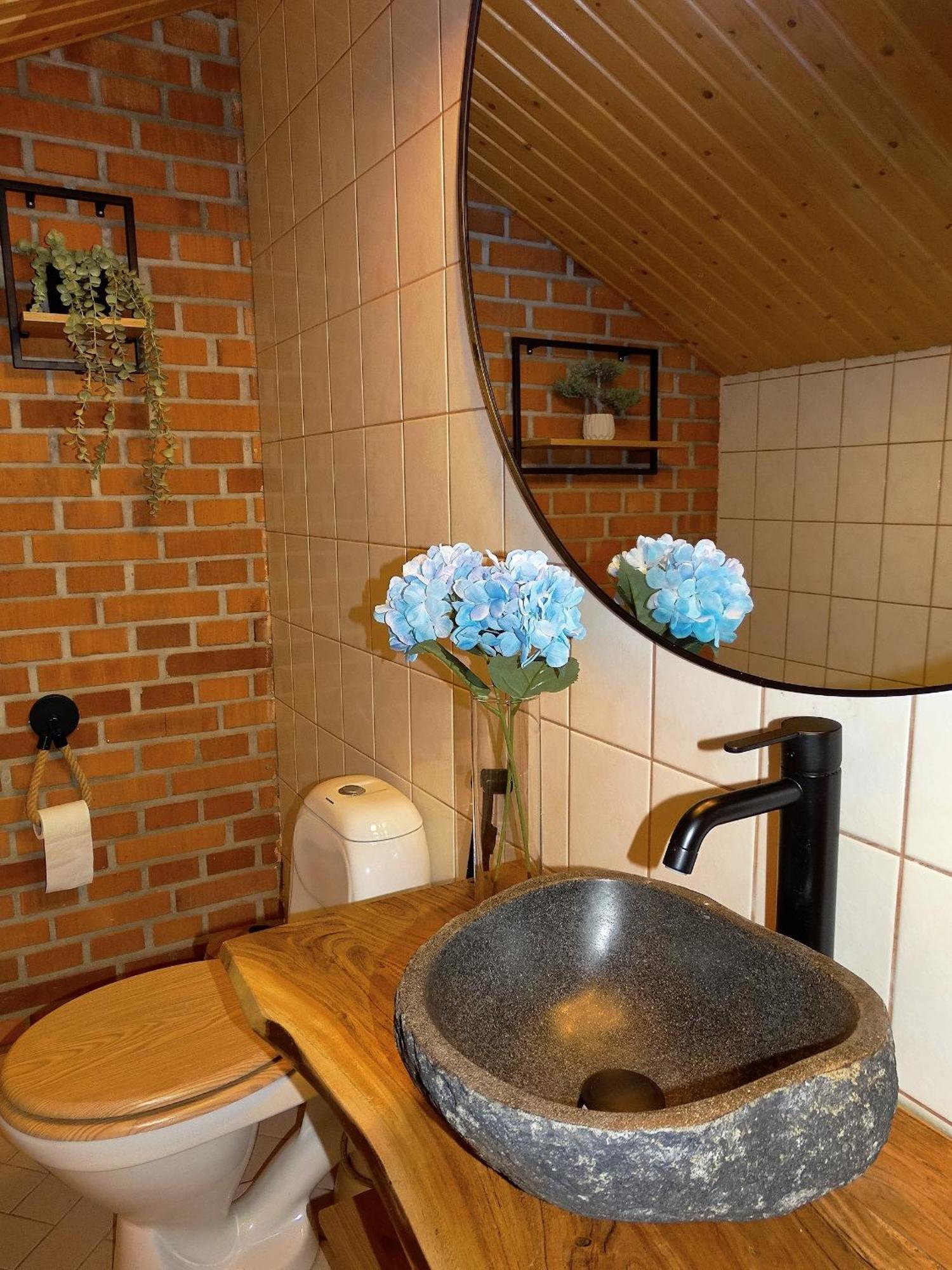 Botnia Hotel & Restaurant Kruunupyy Екстериор снимка